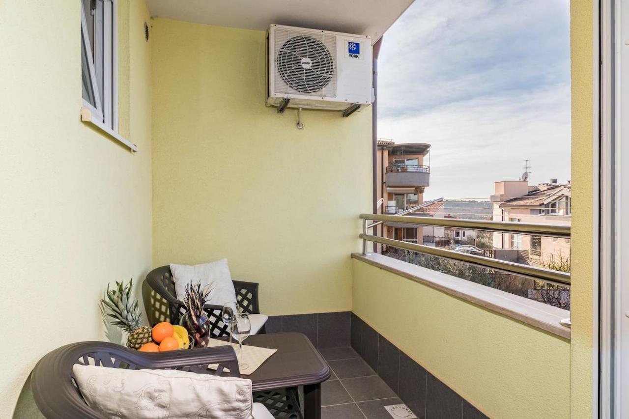 Apartment Klara Póla Kültér fotó
