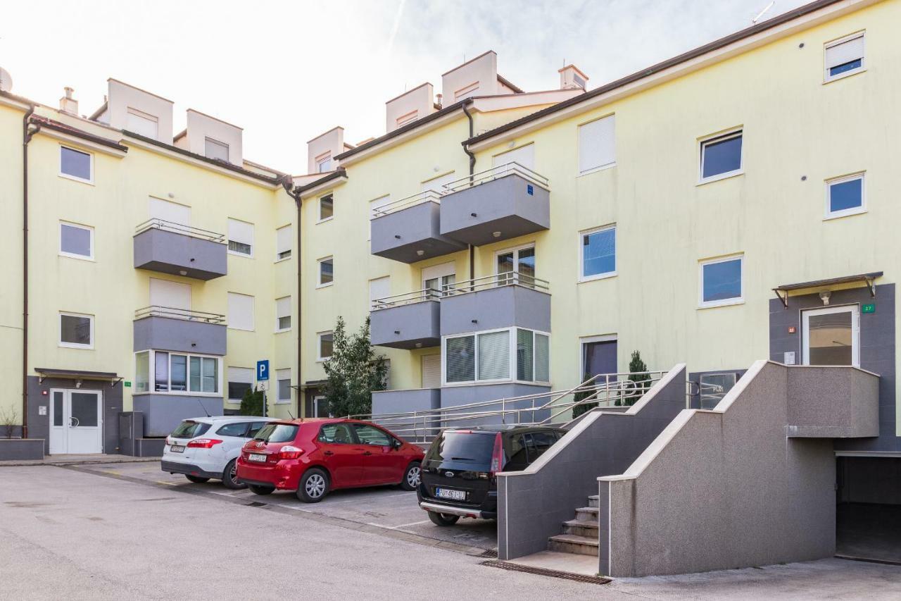 Apartment Klara Póla Kültér fotó